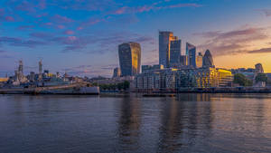 London River Of Thames Wallpaper
