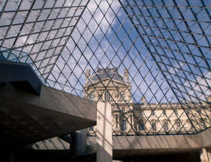 Louvre Museum Paris Wallpaper