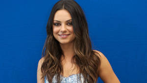 Lovely Actress Mila Kunis Wallpaper