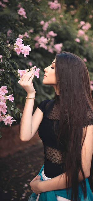 Lovely Girl In The Garden Wallpaper