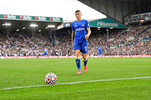 Lucas Digne Walking To A Ball Wallpaper