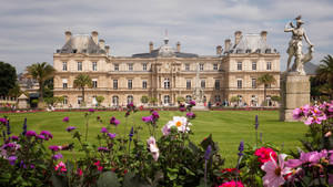 Luxembourg Palace Paris France Wallpaper