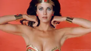 Lynda Carter Wonder Woman Classic Pose Wallpaper