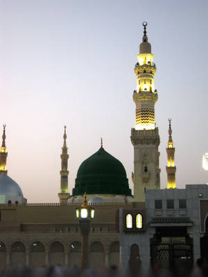 Madina Sharif Compound Wallpaper