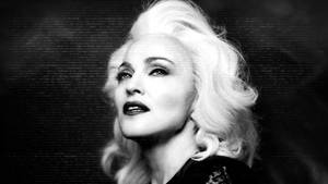 Madonna Ice Blonde In B&w Wallpaper