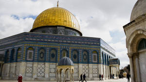 Magnificent View Of The Dome Of The Rock Wallpaper