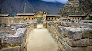 Majestic View Of Ollantaytambo In Cusco, Peru Wallpaper