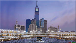 Majestic View Of Royal Clock Tower In Makkah In High Definition Wallpaper
