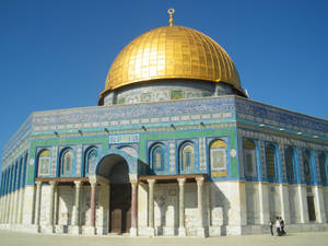 Majestic View Of The Dome Of The Rock Wallpaper