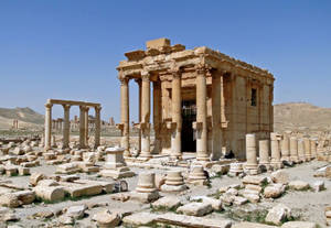 Majestic View Of The Temple Of Baalshamin, Palmyra Wallpaper