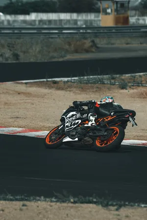 Man In Ktm Rc 390 Wallpaper