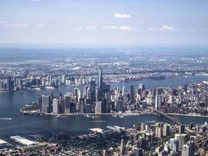 Manhattan Navy Blue Wallpaper