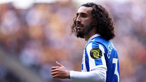 Marc Cucurella Arms Up Wallpaper