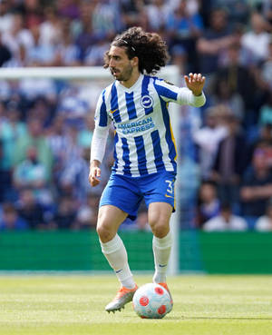 Marc Cucurella Passing Ball Wallpaper