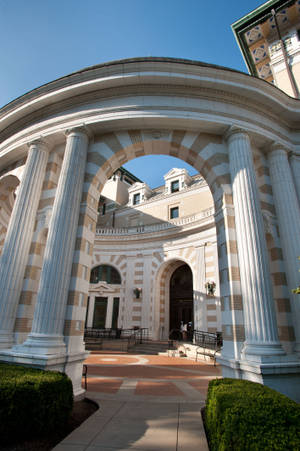 Margaret Morrison Building At Carnegie Mellon University Wallpaper