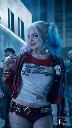 Margot Robbie Harley Quinn Looking Sideways Wallpaper