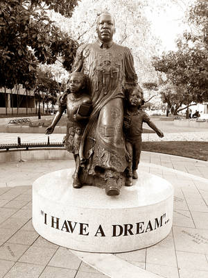 Martin Luther King Jr Peace Walk Statue Wallpaper