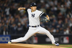 Masahiro Tanaka Epic Wide Stance Throw Wallpaper