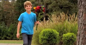 Mattyb Walking In Blue Wallpaper