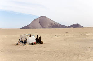 Mauritania Desert Under Clear Sky Wallpaper