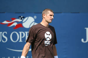 Max Mirnyi At Us Open Wallpaper