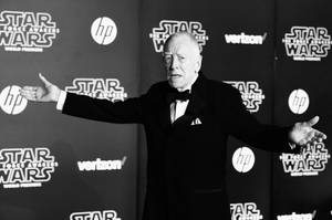 Max Von Sydow Open Arms Wallpaper