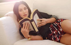 Megan Fox Reading Book Wallpaper