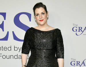 Melanie Lynskey Actress Black Dress Wallpaper