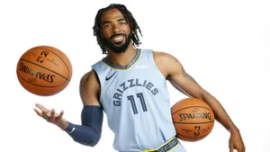Memphis Grizzlies Mike Conley Wallpaper