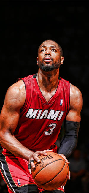 Miami Heat Dwyane Wade Three Point Shot Wallpaper