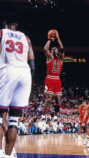Michael Jordan Sinking The Free Throw Wallpaper