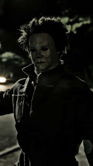 Michael Myers Phone Outside Wallpaper