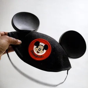 Mickey Mouse Cap Wallpaper
