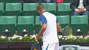 Mikhail Youzhny Appreciating Nature Wallpaper