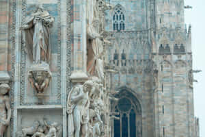 Milan Cathedral Built In Middle Ages Wallpaper