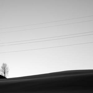 Minimal Sky Cables Wallpaper