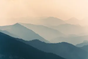 Minimalist Mountain Silhouette Wallpaper