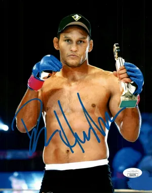Mixed Martial Artist Dan Henderson Autograph Wallpaper
