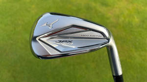 Mizuno Hot Metal Iron Golf Club Wallpaper