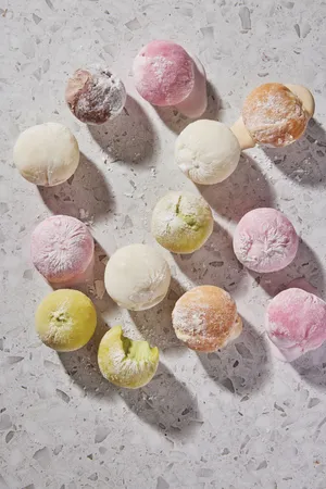 Mochi Counter Wallpaper