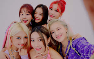 Momoland Group Selfie Wallpaper