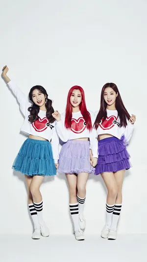 Momoland Members Posingin Colorful Outfits Wallpaper