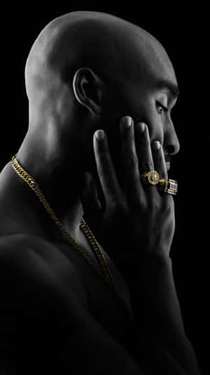 Monochrome Side-view Tupac Iphone Wallpaper