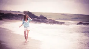 Monochrome Woman Beach Wallpaper