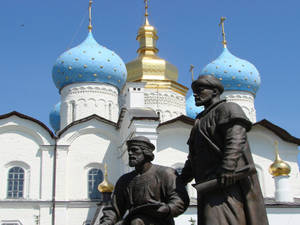 Mosque And Monument In Kazan Wallpaper