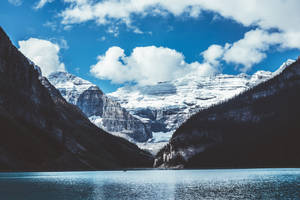 Mountain Lake Wallpaper
