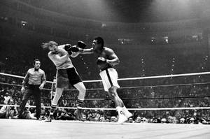 Muhammad Ali Heavy Punch Wallpaper