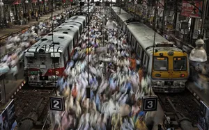 Mumbai Train Station Wallpaper
