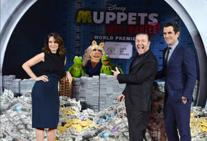 Muppets Most Wanted Cash Vault Wallpaper