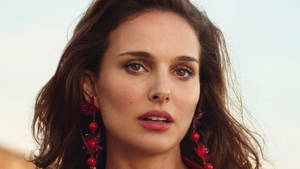 Natalie Portman With Red Earrings Wallpaper